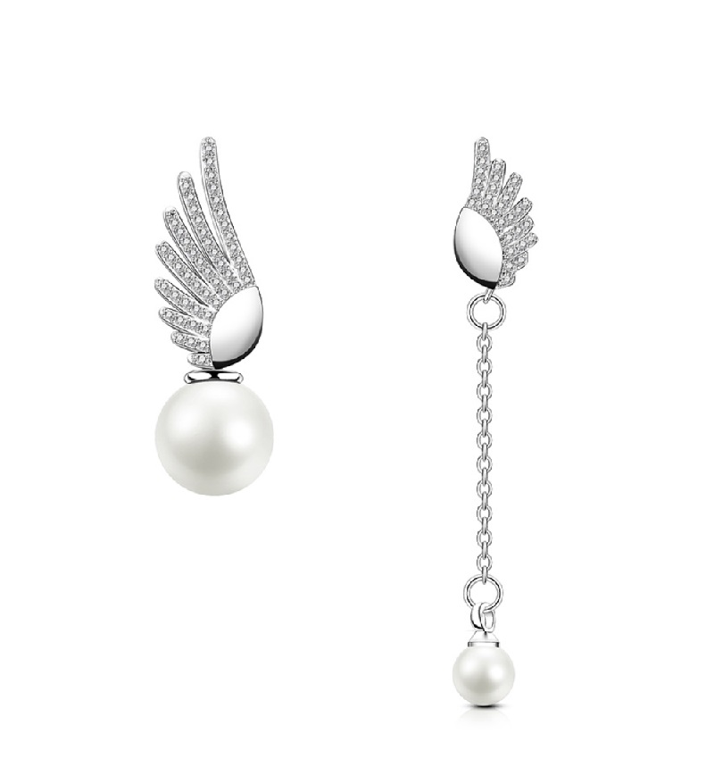 Angel's Wings Chain Earrings